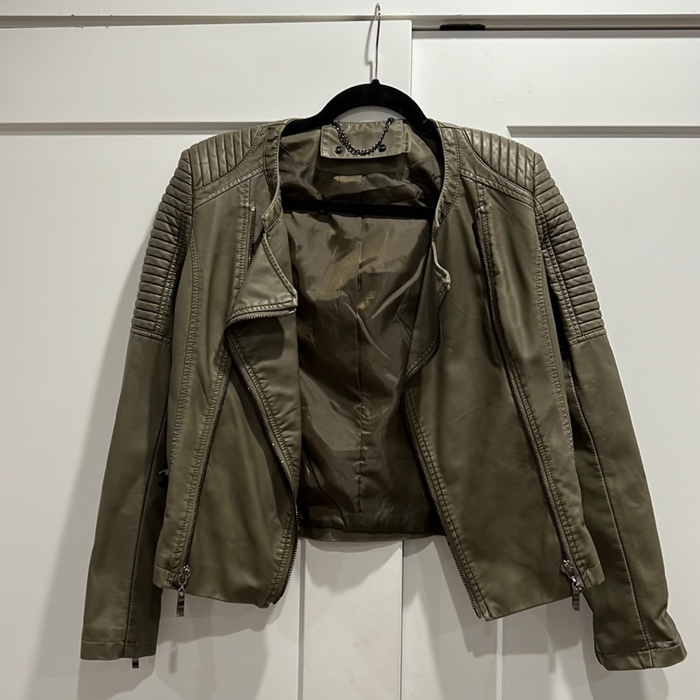 Women’s moto faux leather jacket